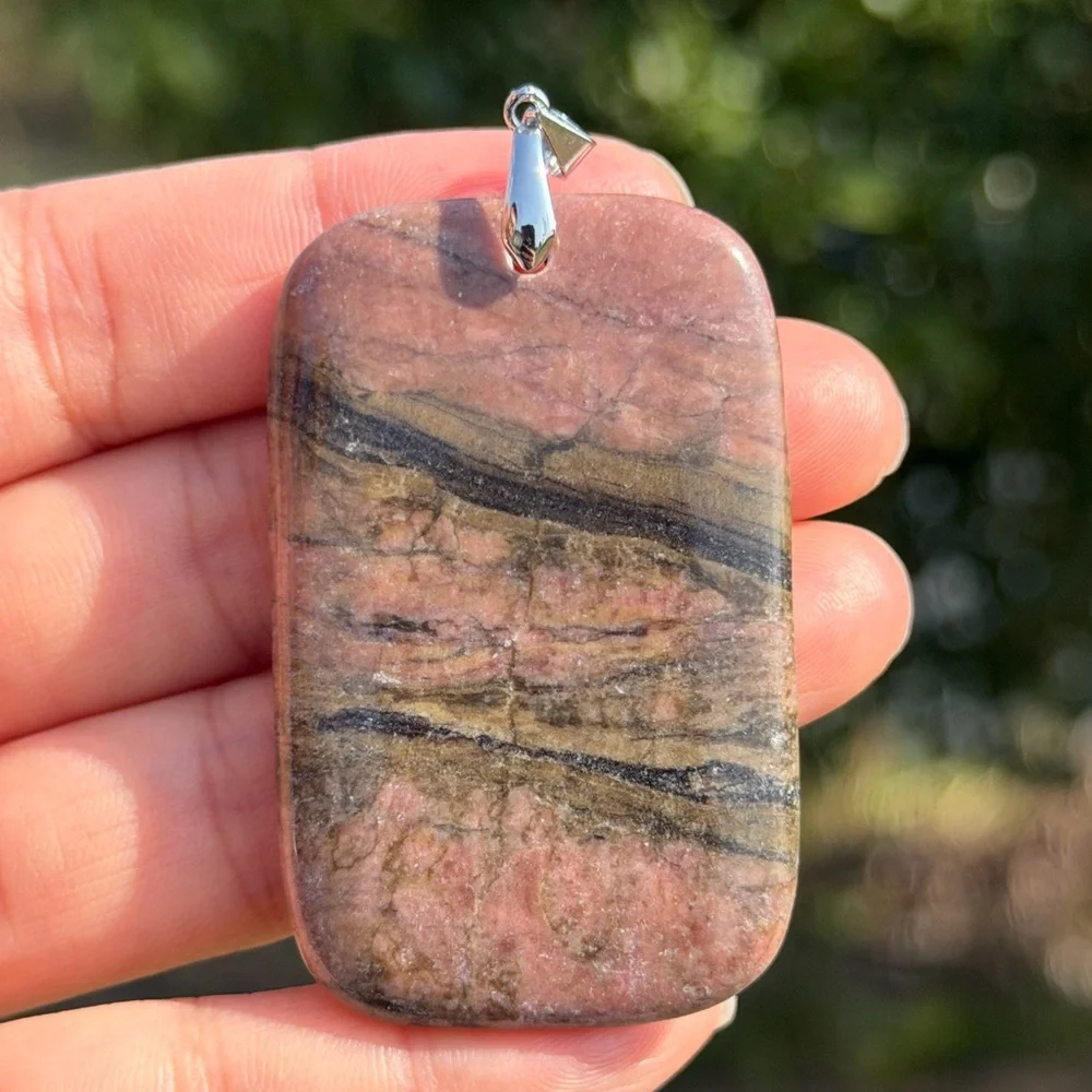 925 silver‎ plated rectangular natural rhodonite pendant 1045